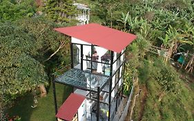 Cristal House Glamping At Villa Migelita Ecolodge